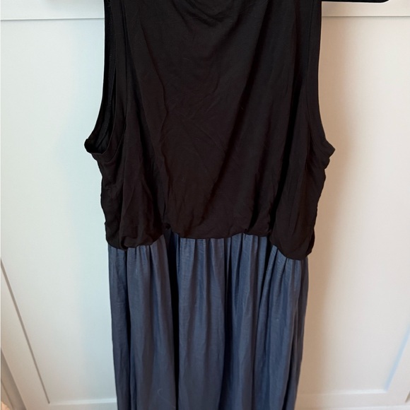 Women’s LOFT Color Block Dress - Picture 5 of 5